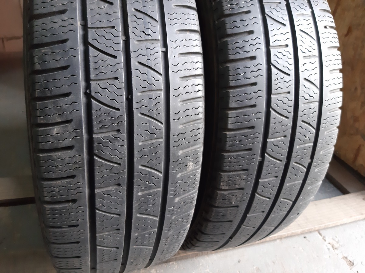 Придбати вживані шини Pirelli Carrier 225/65 R 16C