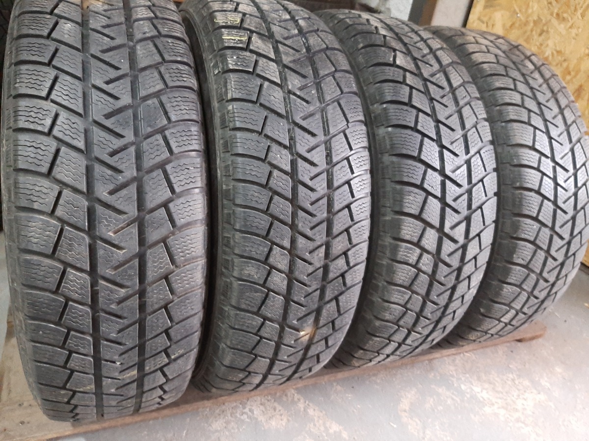 Придбати вживані шини Michelin Latitude Alpin  225/65 R 17