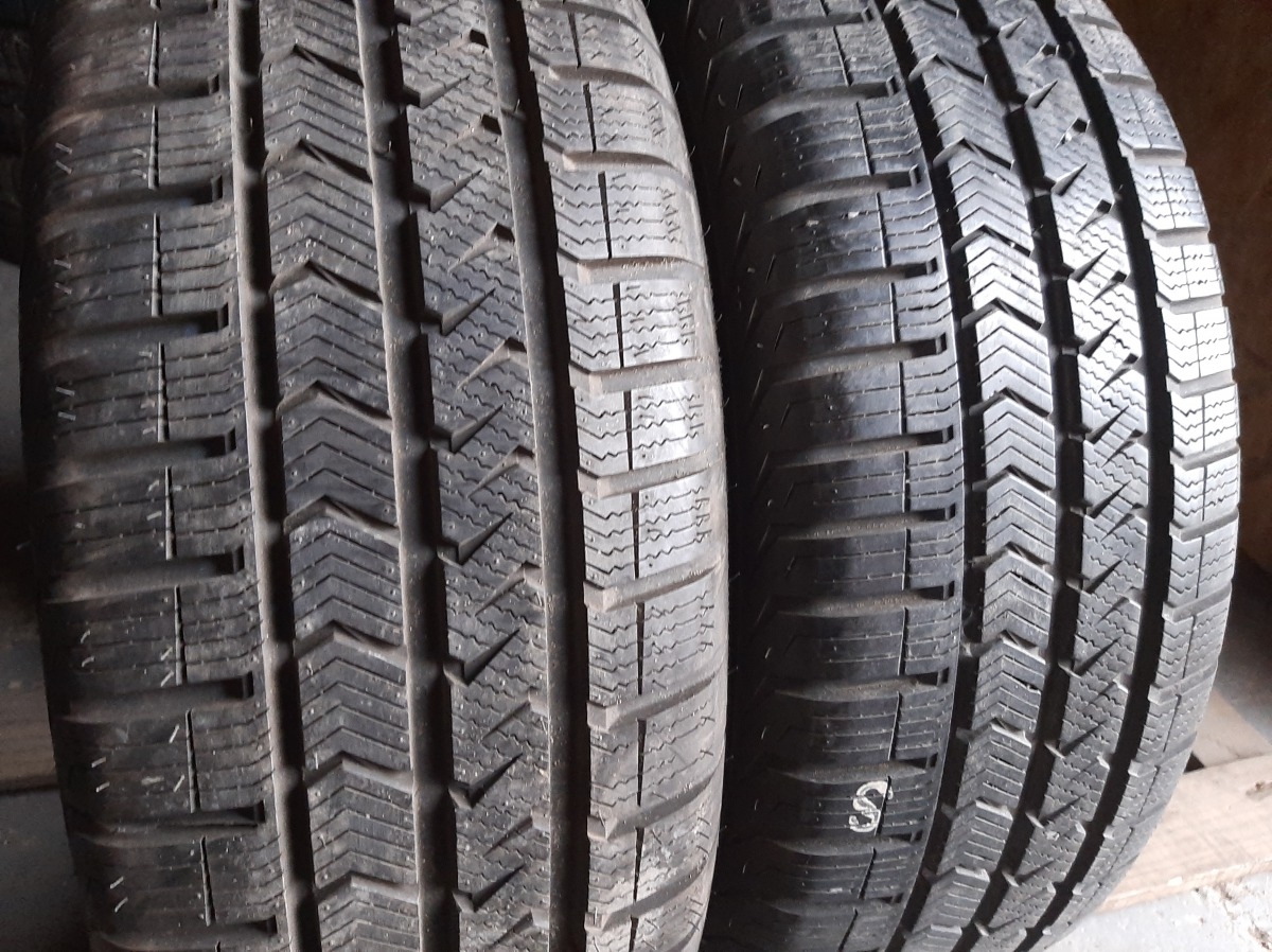 Придбати вживані шини Vredestein Quatrac 5  215/55 R 18