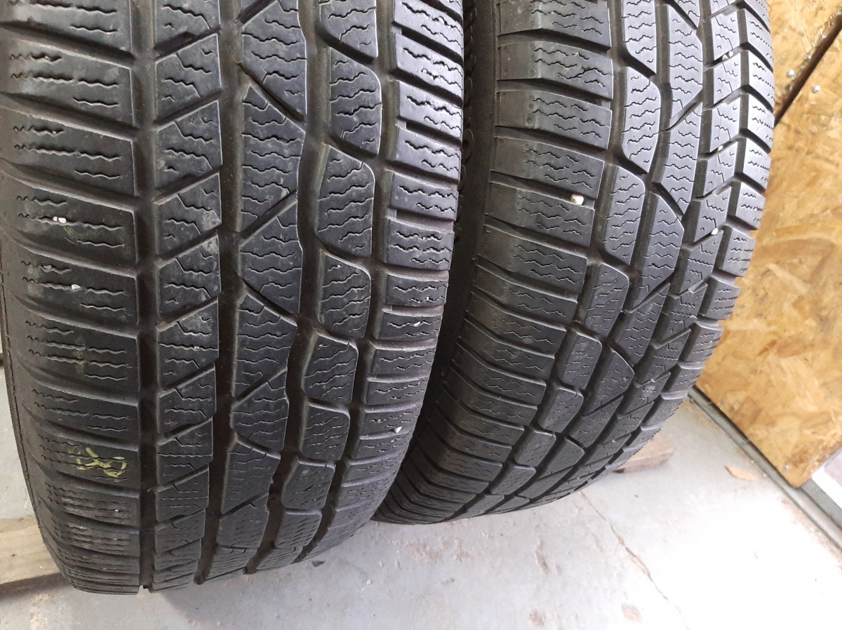 Придбати вживані шини Continental ContiWinterContact TS 830P 215/60 R 17