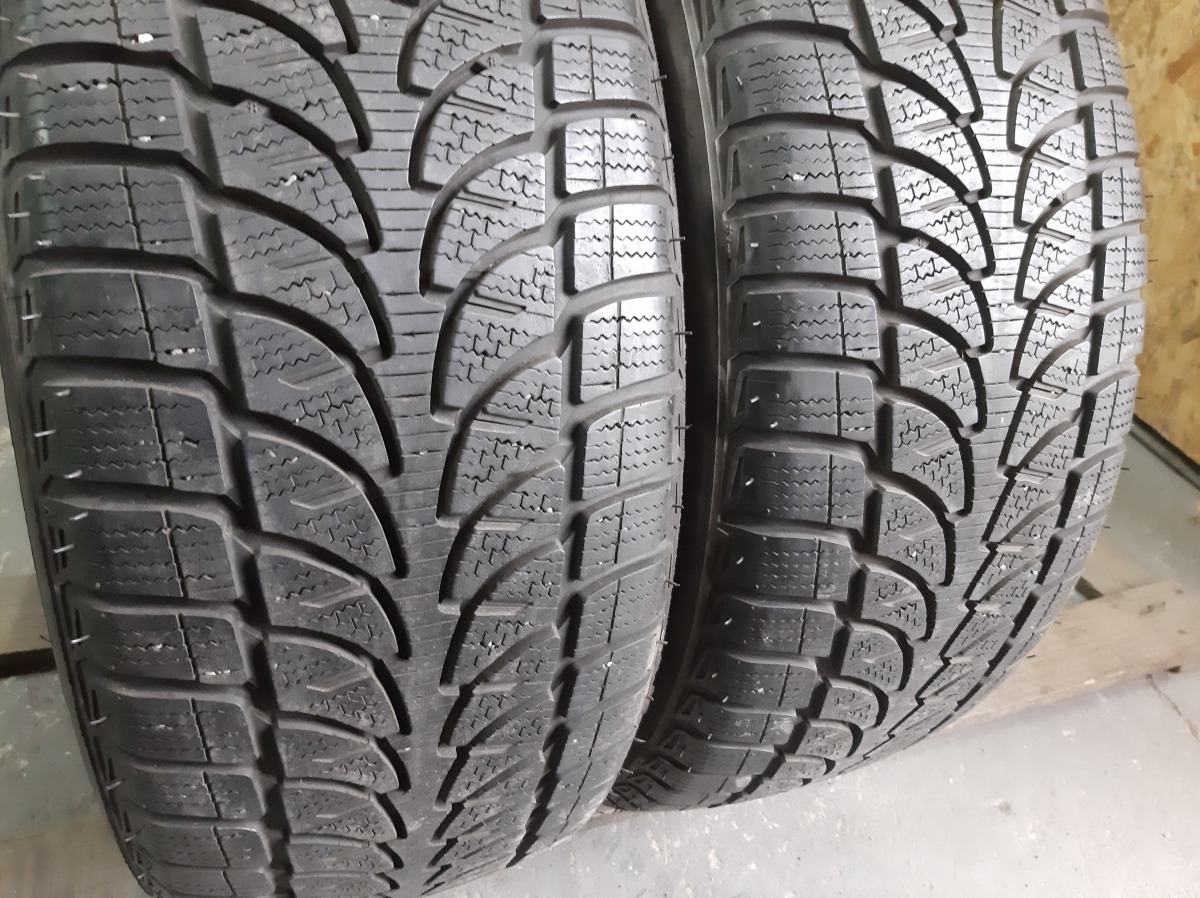 Придбати вживані шини Bridgestone Blizzak LM-80  235/55 R 18