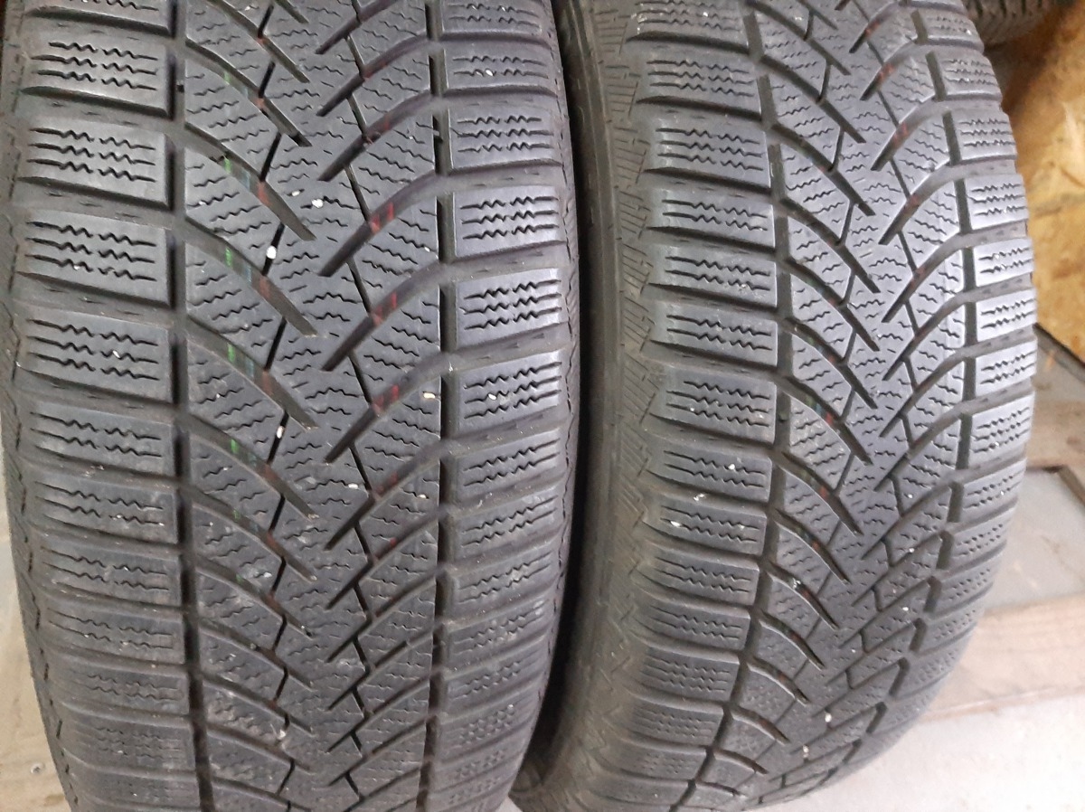 Придбати вживані шини Semperit Speed-Grip 3  205/55 R 16