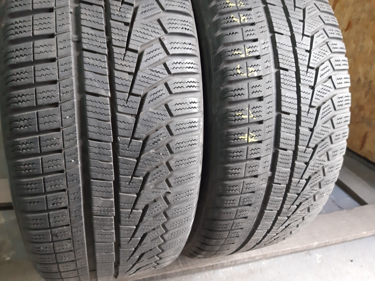 Придбати вживані шини Hankook Winter i*cept EVO 2    225/45 R 17