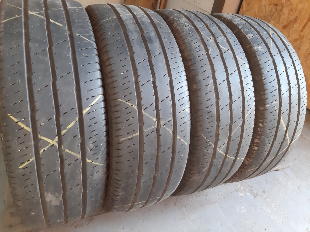 Придбати вживані шини Continental Vanco 2  215/65 R 16C