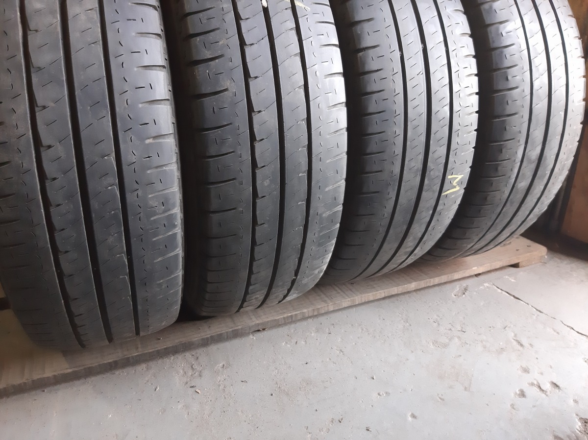 Придбати вживані шини Michelin Agilis.  … 225/65 R 16C