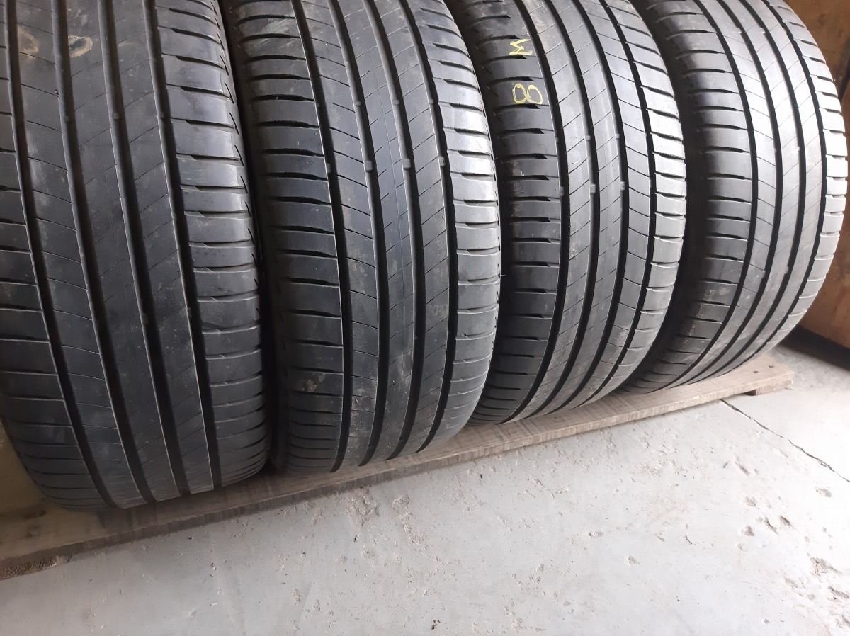 Придбати вживані шини Bridgestone Turanza T005…   . 245/40 R 19