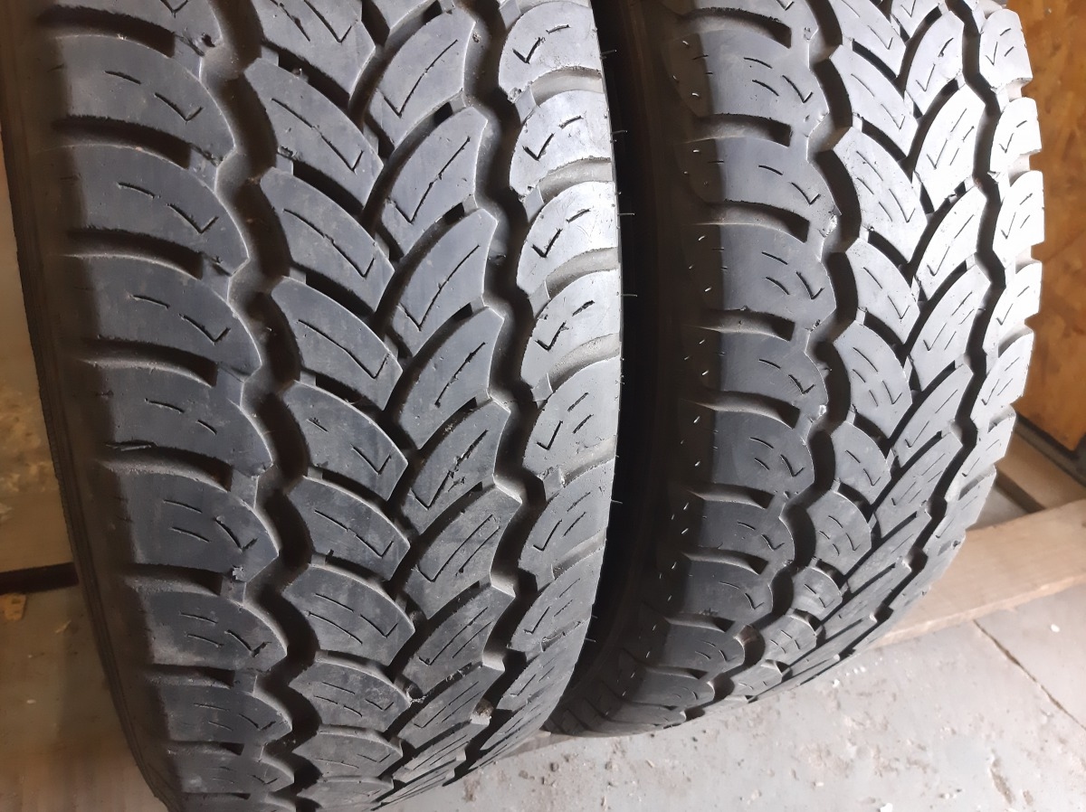 Придбати вживані шини Vredestein Comtrac Allseason 215/70 R 15C