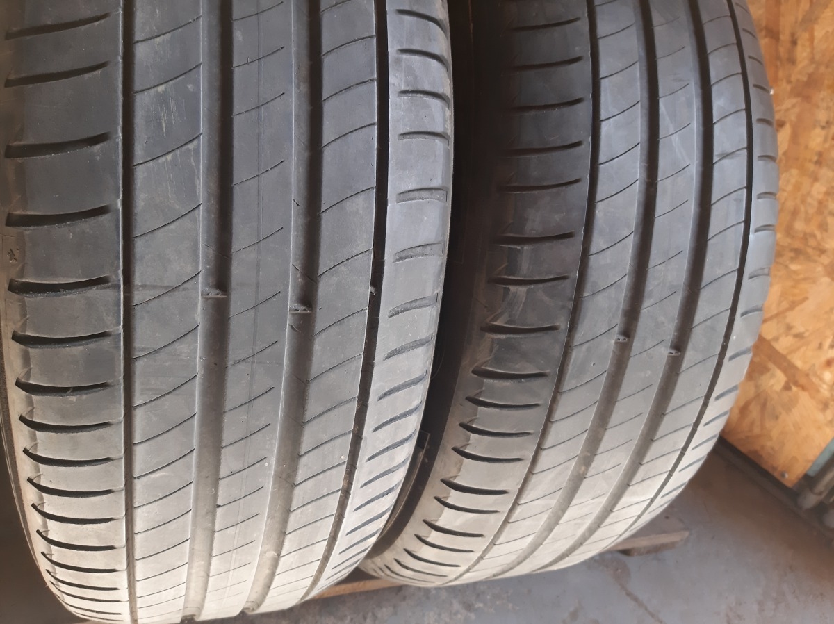 Придбати вживані шини Michelin Primacy 3  215/60 R 17