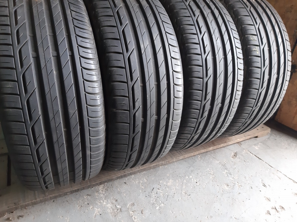 Придбати вживані шини Bridgestone TuranzaT001   225/50 R 17