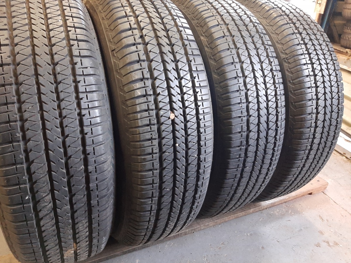 Придбати вживані шини Bridgestone Dueller H/T 684   . 205/70 R 15