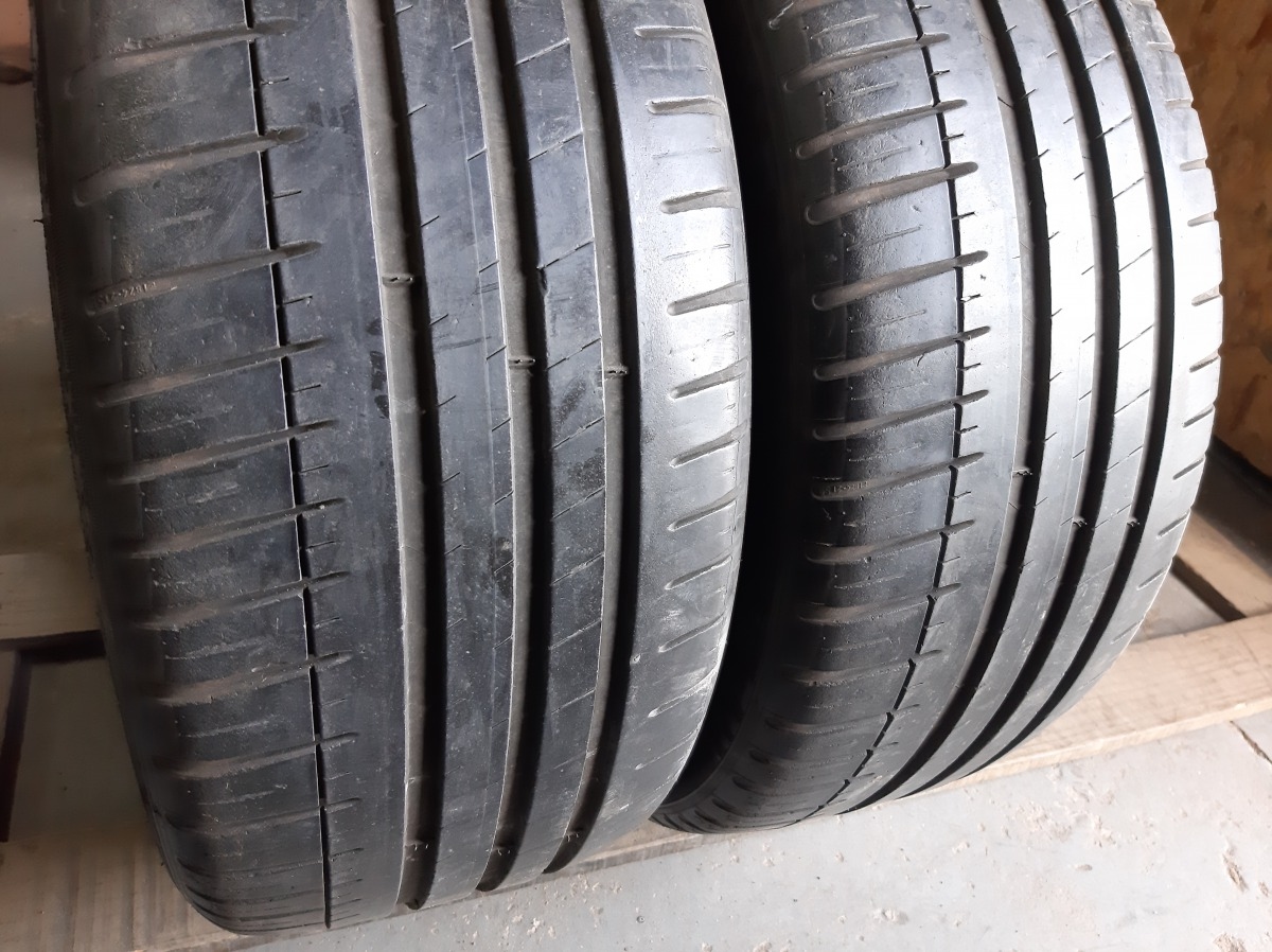 Придбати вживані шини Michelin Pilot Sport 3    . 235/40 R 18