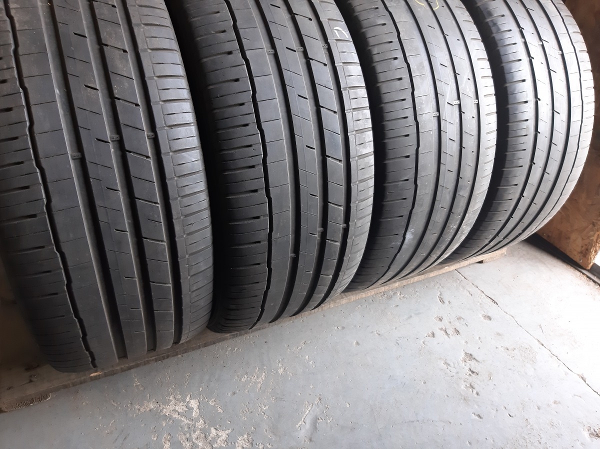 Придбати вживані шини Hankook Ventus S 1 EVO 3  275/45 R 20