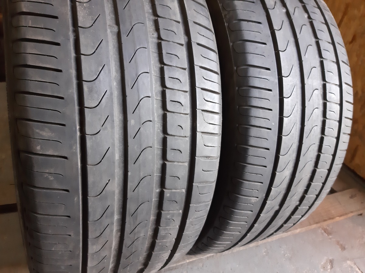 Придбати вживані шини Pirelli Cinturato P7   . 245/45 R 17