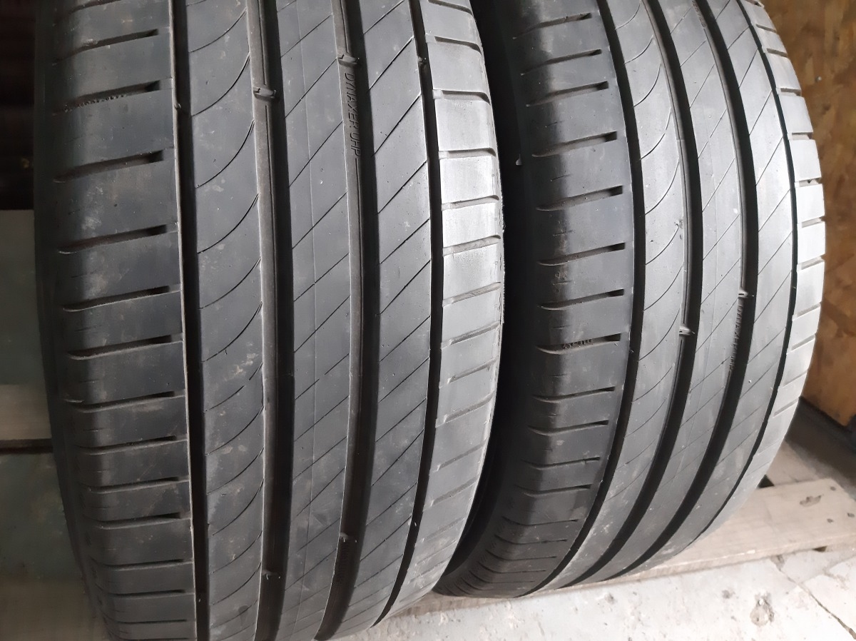 Придбати вживані шини Kleber Dynaxer UHP   … 235/45 R 18