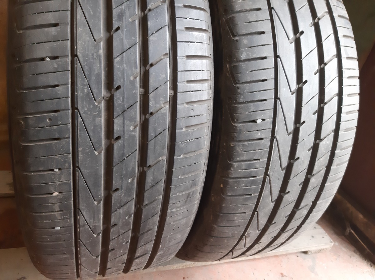 Придбати вживані шини Hankook Ventus S1 Evo2 SUV   . 235/55 R 18