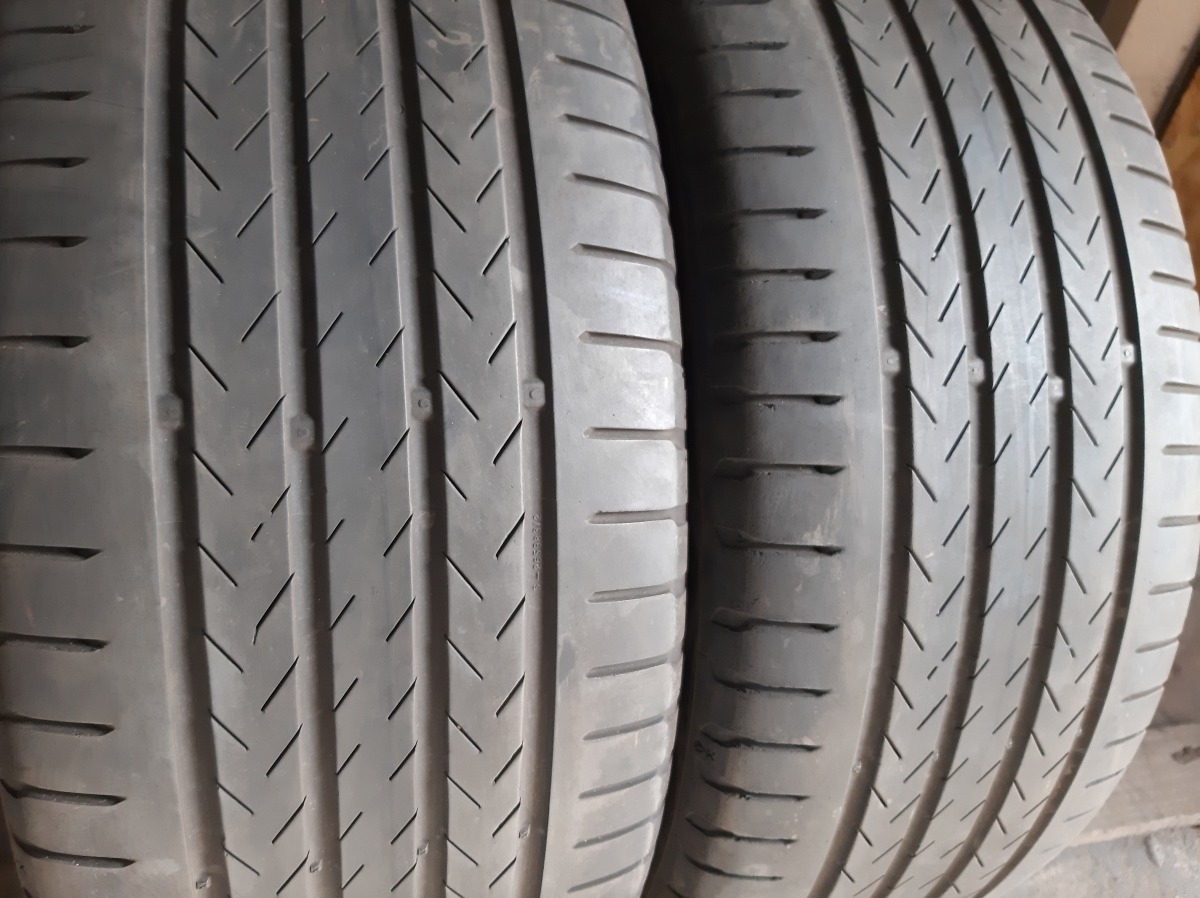 Придбати вживані шини Continental Eco Contact 6 Q  225/55 R 18