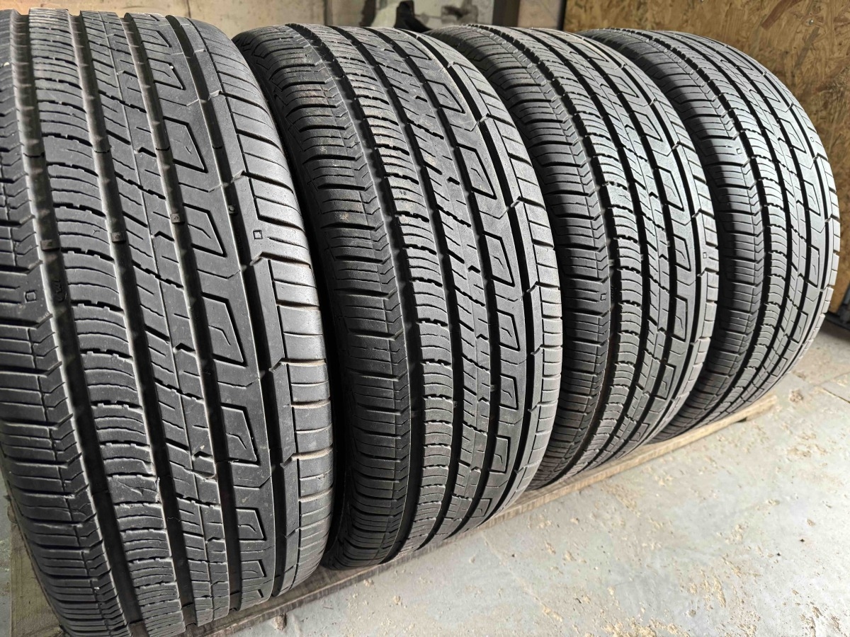 Придбати вживані шини Cooper CSS Ultra Touring 235/45 R 18