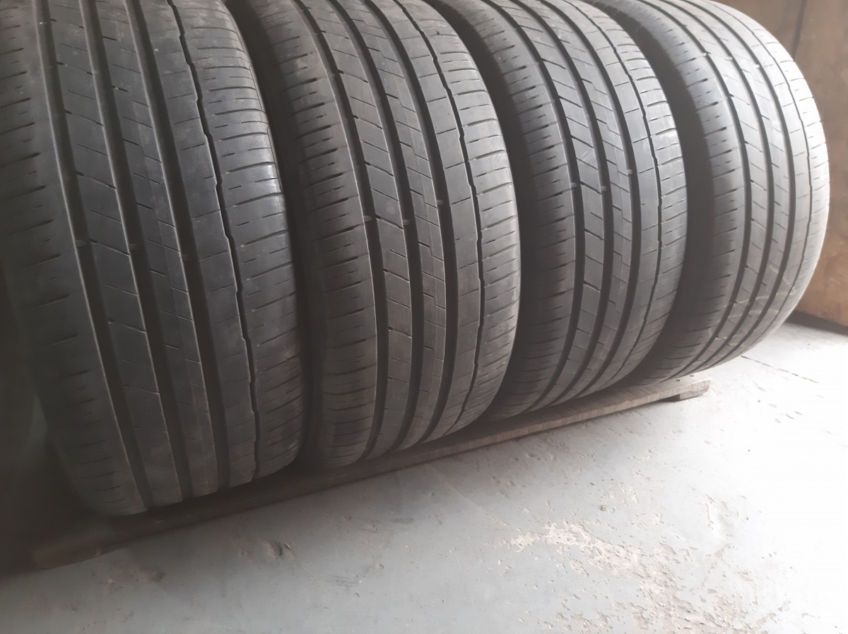 Придбати вживані шини Hankook Ventus S 1 EVO 3 SUV …    285/40 R 22