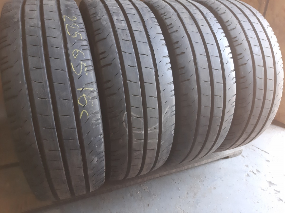 Придбати вживані шини Continental ContiVanContact 200  225/65 R 16C