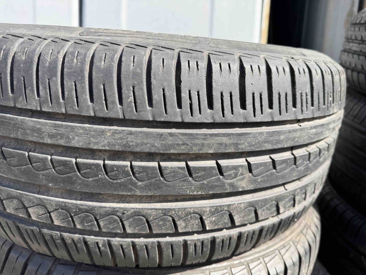 Придбати вживані шини Pirelli P7 215/55 R 16