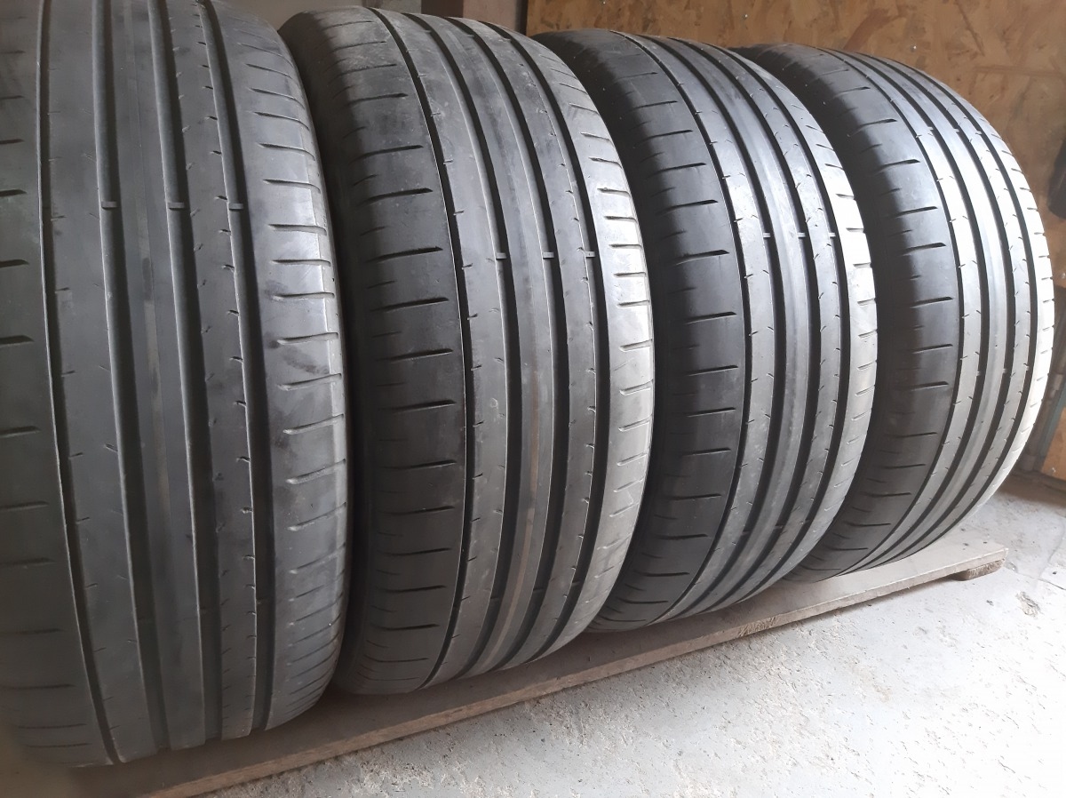 Придбати вживані шини Pirelli Pzero … . 235/45 R 18