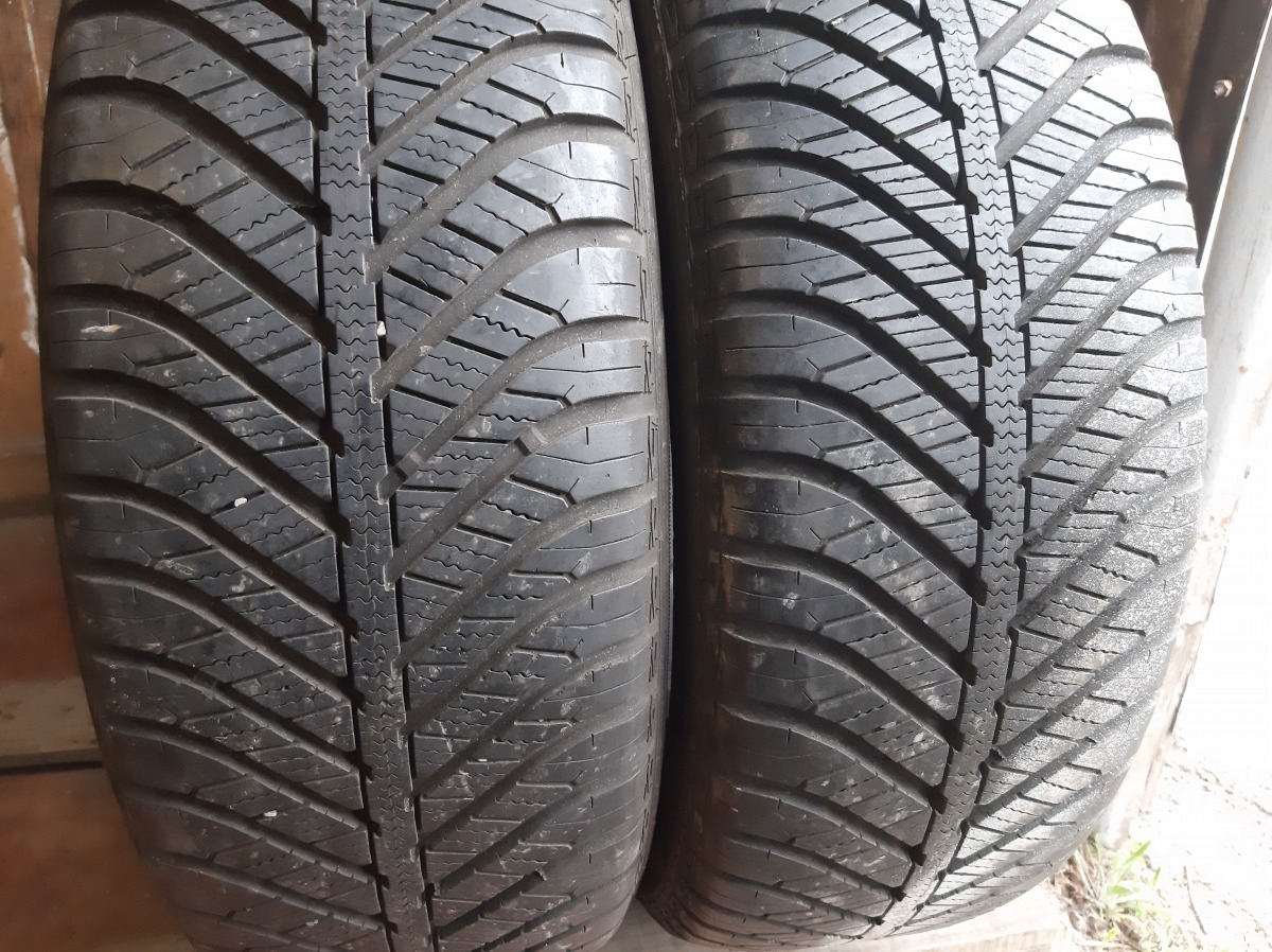 Придбати вживані шини GoodYear Vector 4 Seasons   … 215/60 R 16