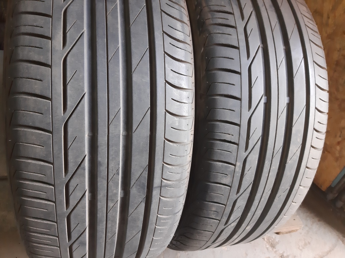 Придбати вживані шини Bridgestone Turanza T001   225/50 R 18