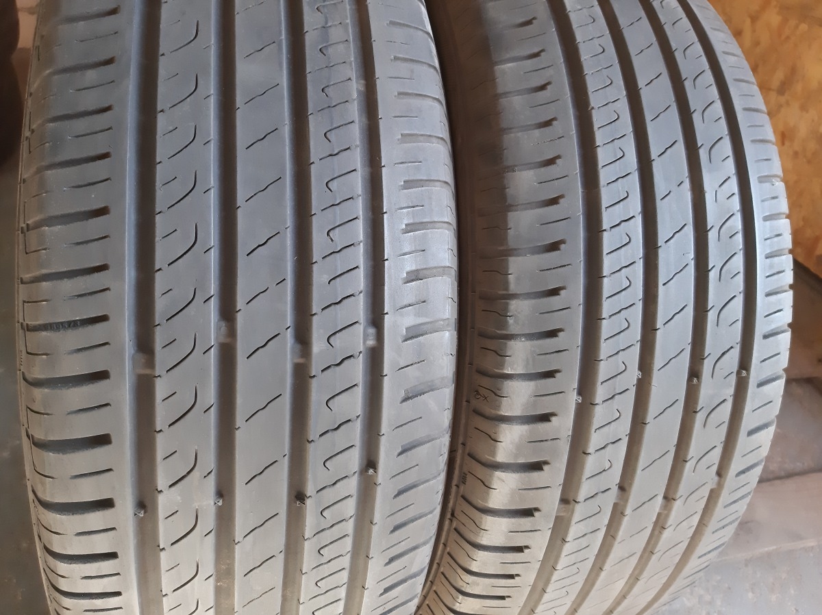 Придбати вживані шини Barum Bravuris 5   215/60 R 16