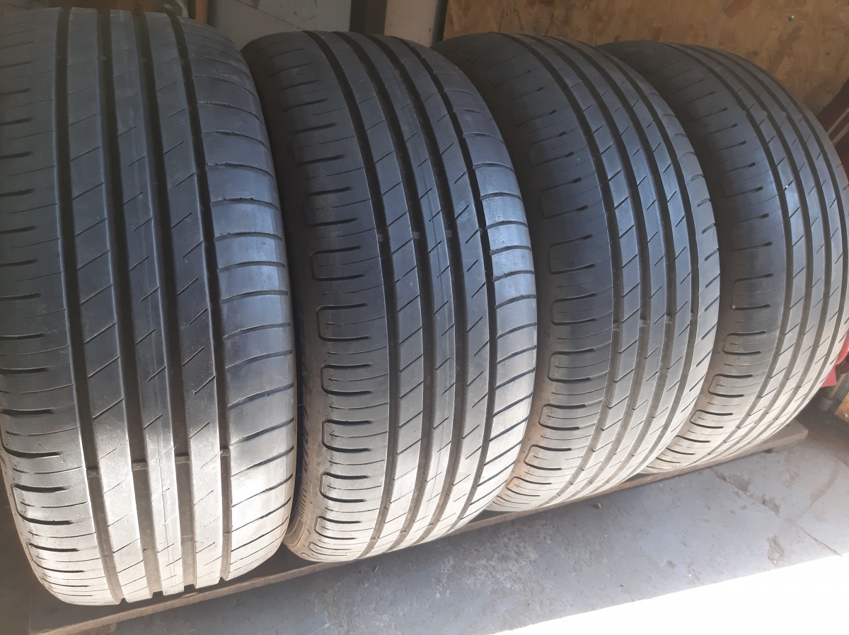 Придбати вживані шини Good Year Efficient Grip 225/50 R 17