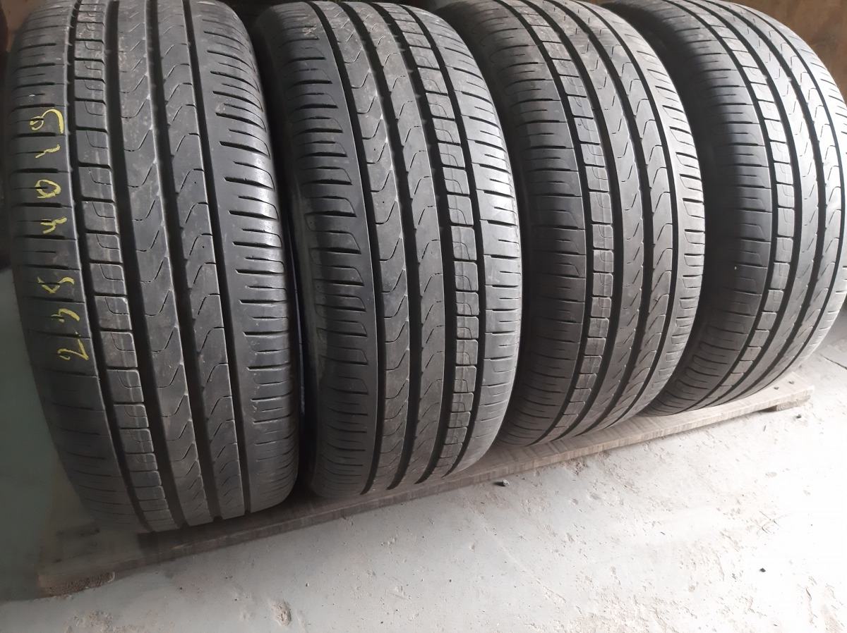 Придбати вживані шини Pirelli Cinturato P7 235/40 R 19