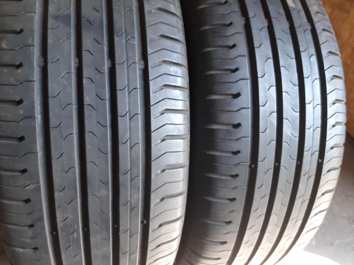 Придбати вживані шини Continental Conti Eco Contact 5   215/55 R 17
