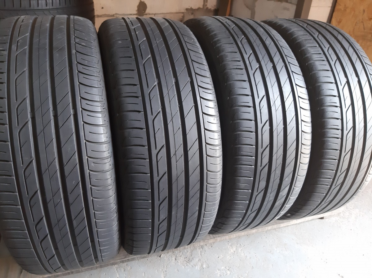 Придбати вживані шини Bridgestone Turanza T001   225/55 R 17