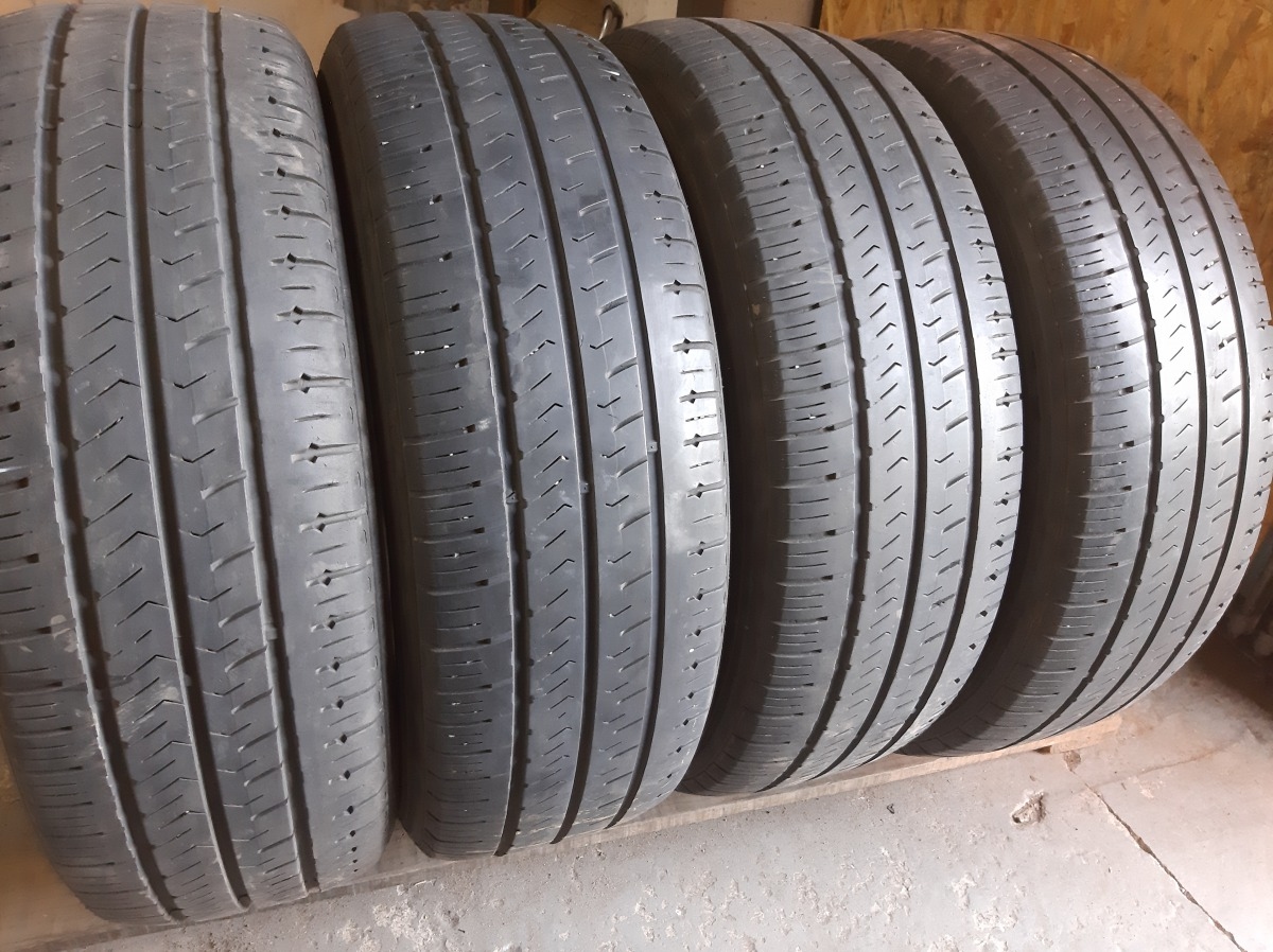 Придбати вживані шини Hankook Radial RA 28E   205/65 R 16C