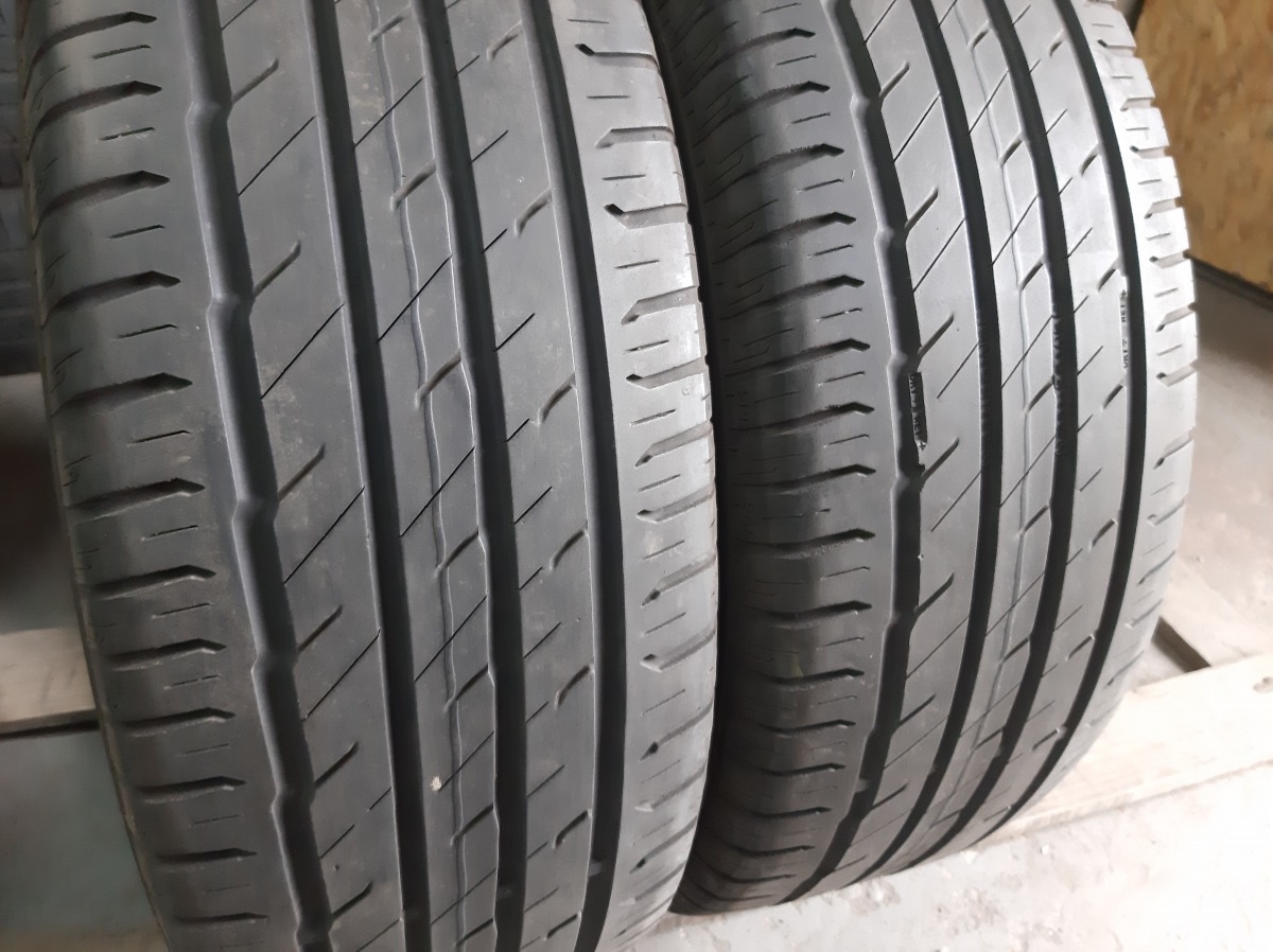 Придбати вживані шини Semperit Speed Life 3 215/60 R 16