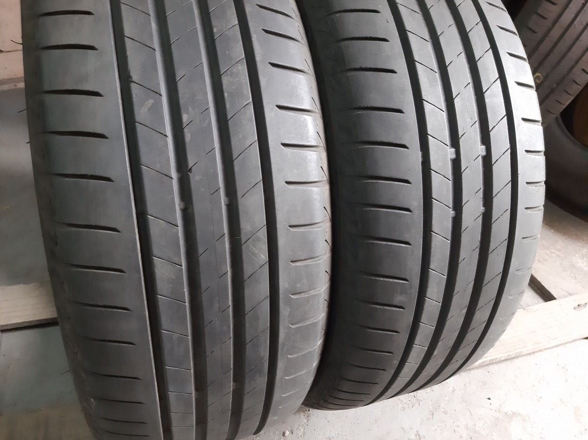 Придбати вживані шини Bridgestone Turanza T005 225/55 R 17