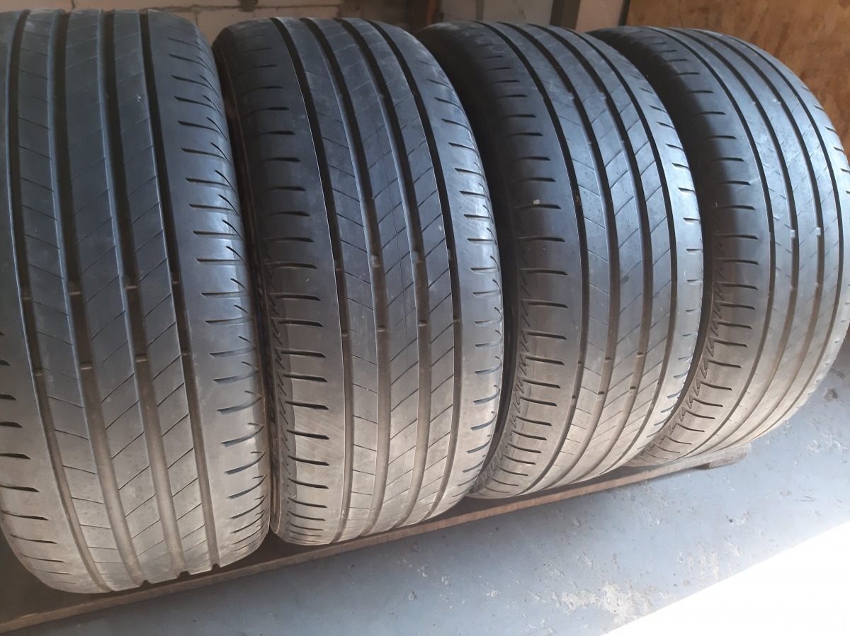 Придбати вживані шини Bridgestone Turanza T005 245/45 R 18