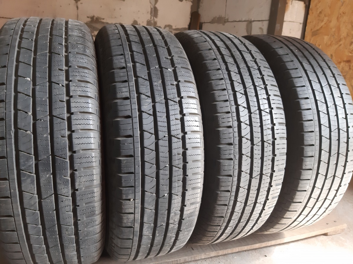 Придбати вживані шини Continental CrossContact 215/65 R 16