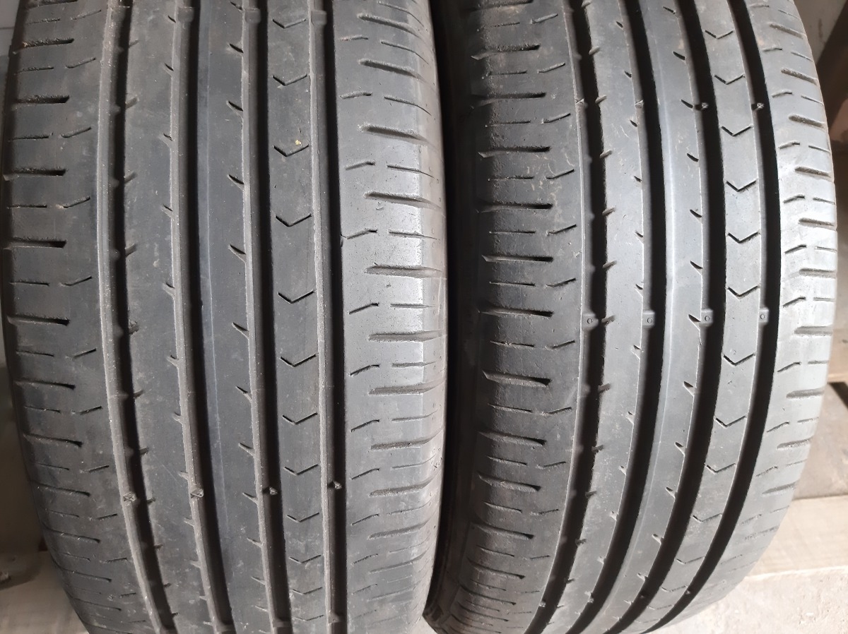Придбати вживані шини Continental Conti Premium Contact 5.  .  . 215/55 R 17