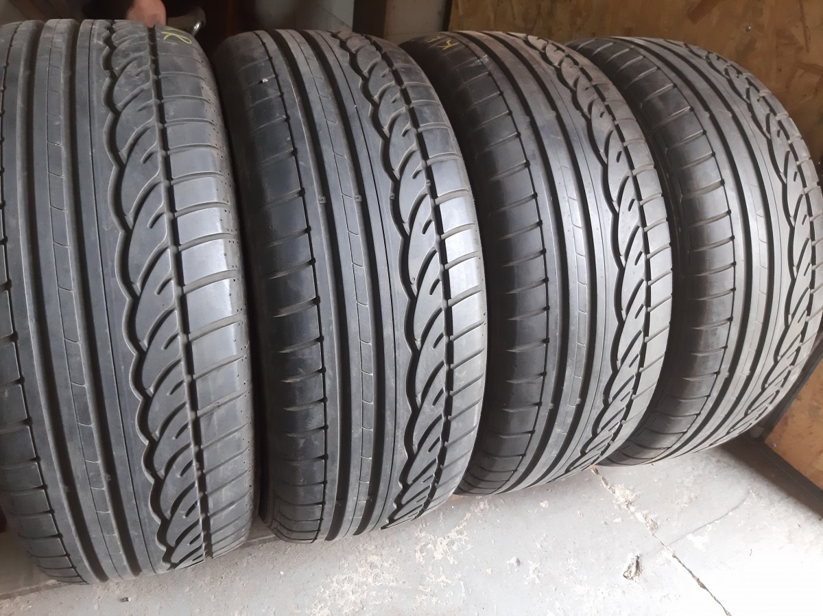Придбати вживані шини Dunlop SP Sport 01 235/55 R 17