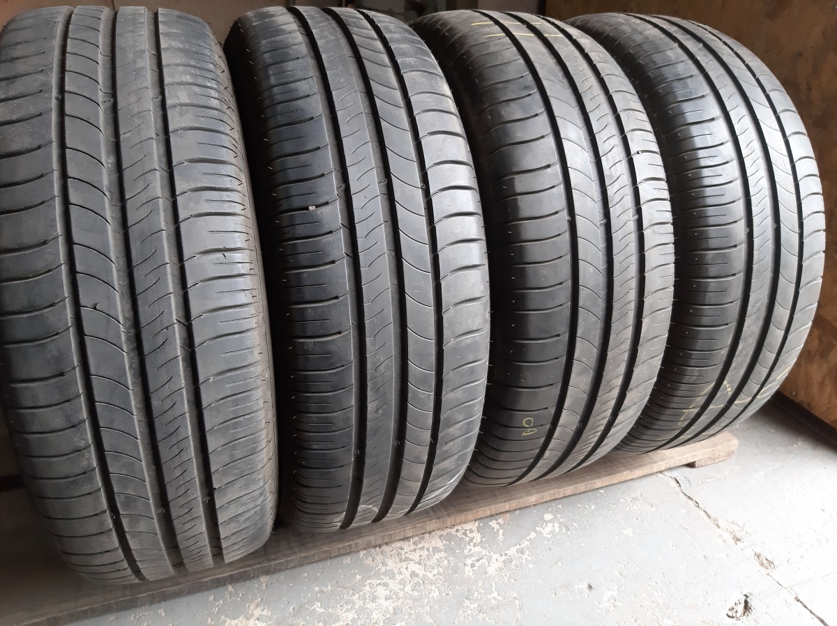 Придбати вживані шини Michelin Energy Saver . 215/60 R 16