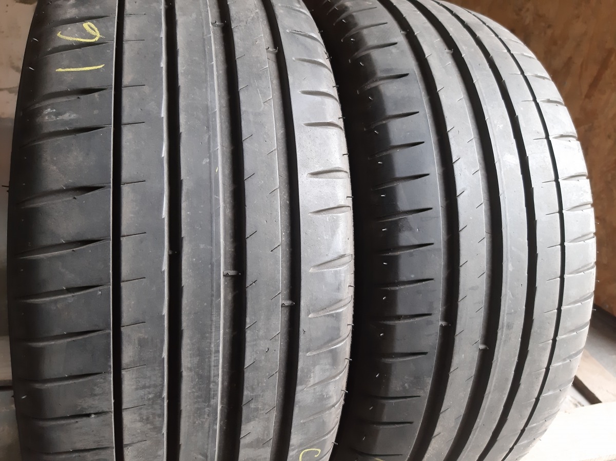 Придбати вживані шини Michelin Pilot Sport 4 / / 225/45 R 17