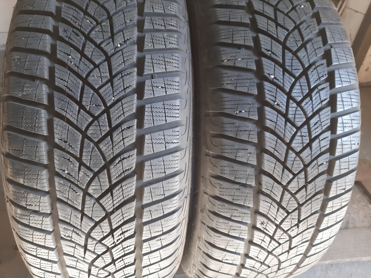 Придбати вживані шини GoodYear Ultra grip perfomance 225/50 R 17