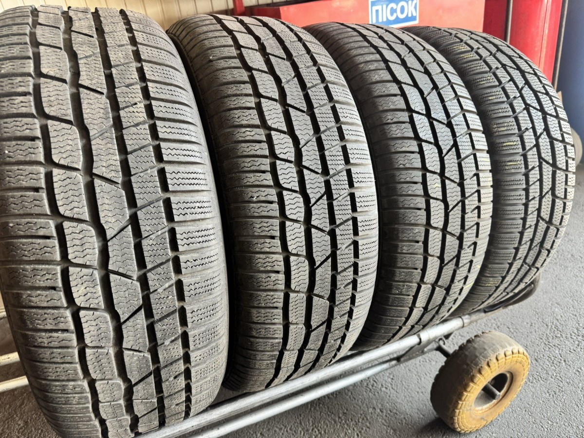 Придбати вживані шини Continental ContiWinterContact TS 830P 225/55 R 17