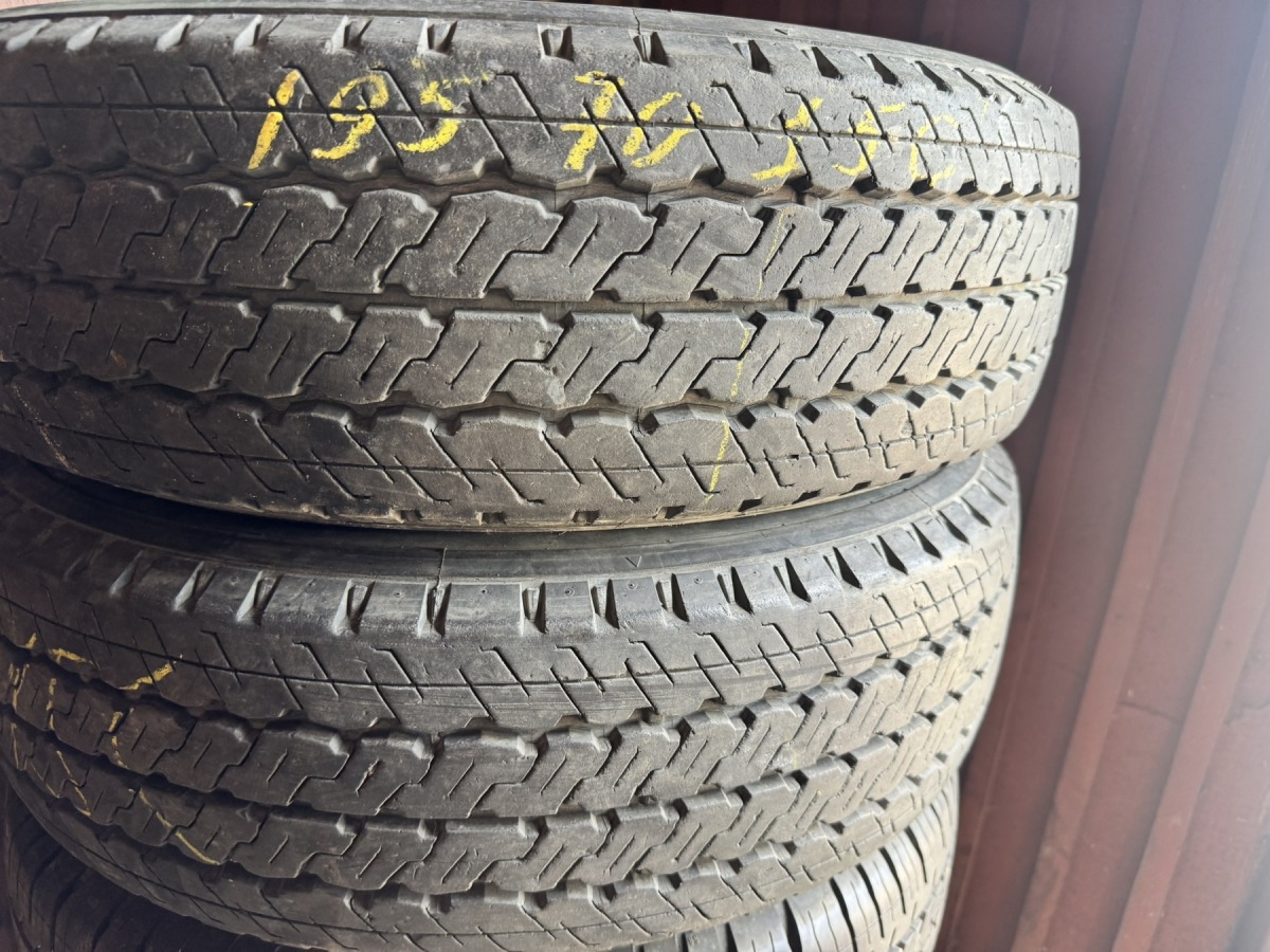 Придбати вживані шини Matador Master MPS 310 195/70 R 15C