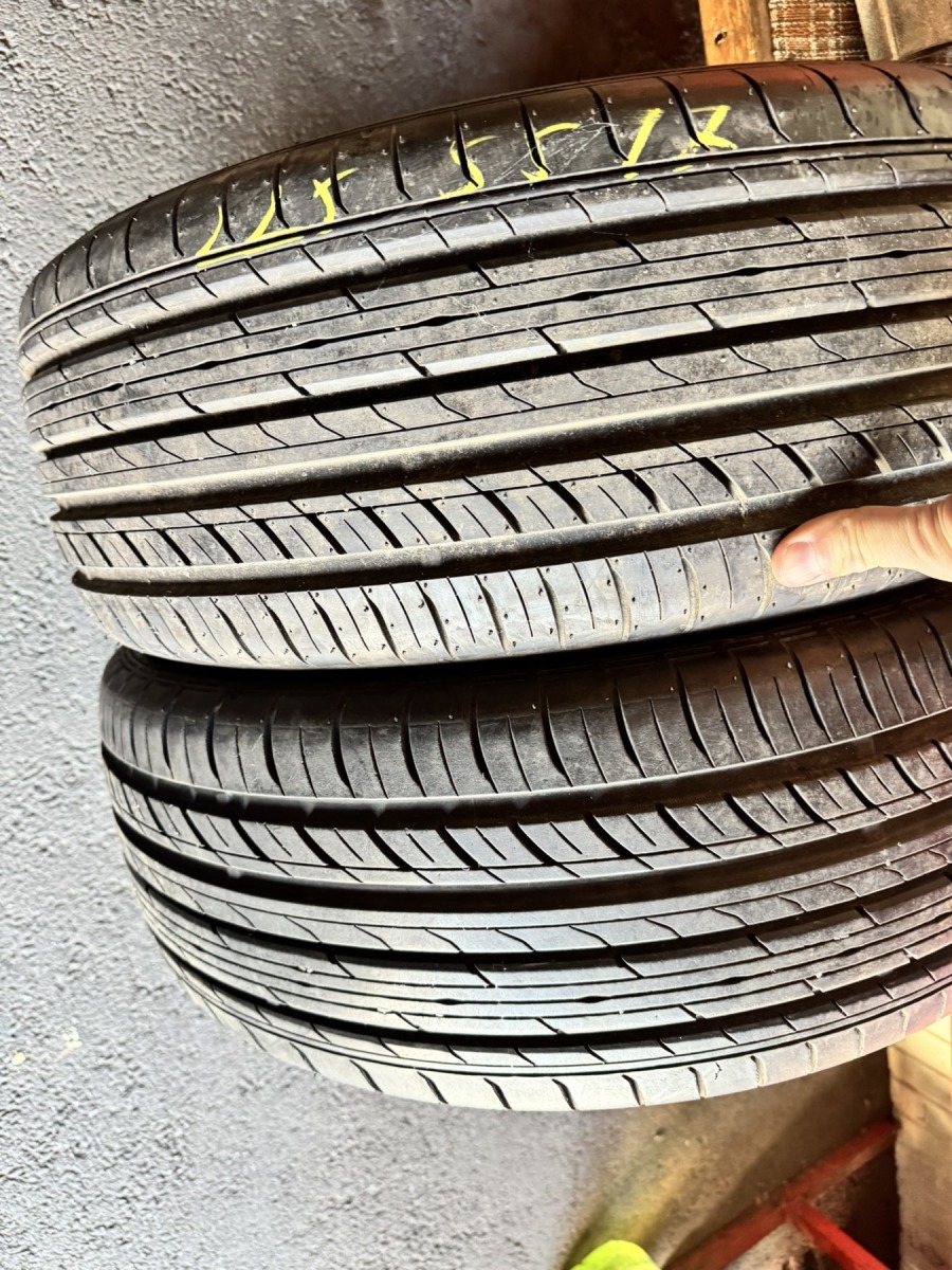 Придбати вживані шини TOYO Proxes C1S 225/55 R 17