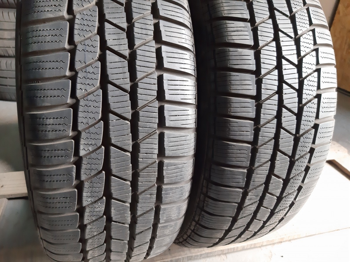 Придбати вживані шини Continental Conti Contact TS 815  205/50 R 17