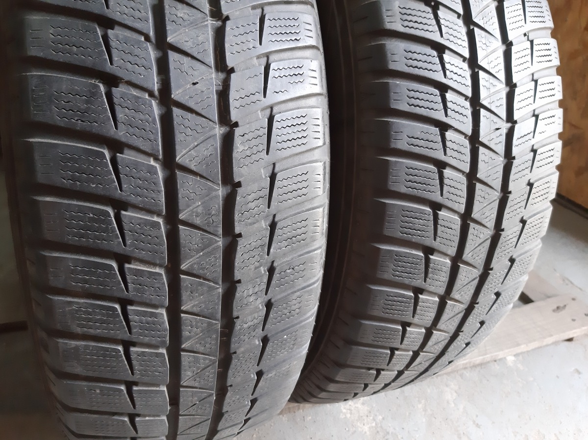 Придбати вживані шини Falken HS 449 Eurowinter     . 225/65 R 17