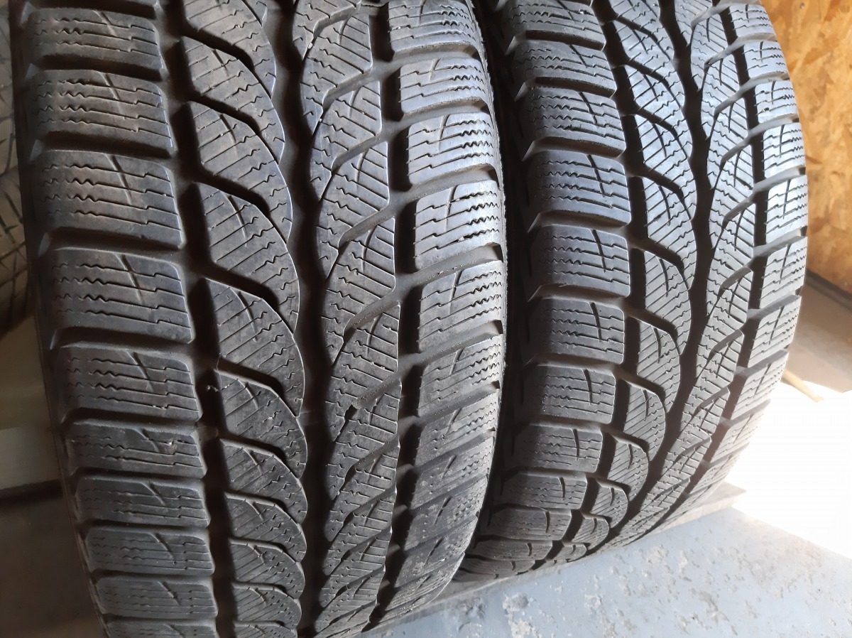 Придбати вживані шини Uniroyal MS Plus 66   225/45 R 17