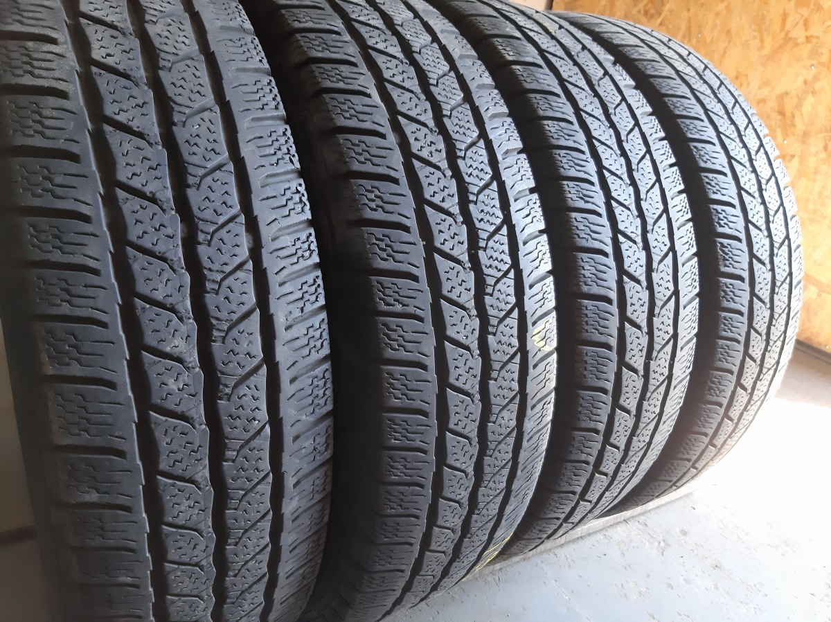 Придбати вживані шини Continental Van Contact Winter    195/75 R 16C