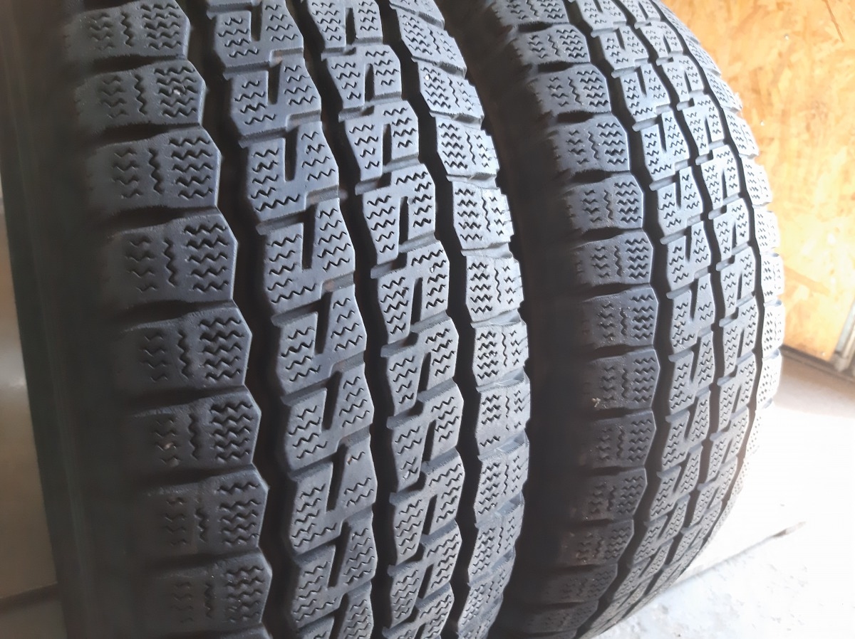 Придбати вживані шини Firestone Vanhawk  Winter    235/65 R 16C